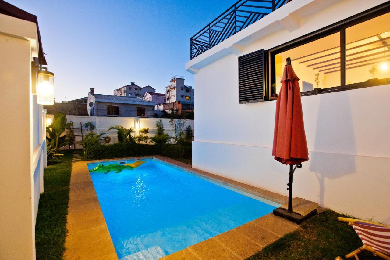 Joyau secret # Jardin # Piscine # Bien-être # prox centre ville Antananarivo Exterior foto
