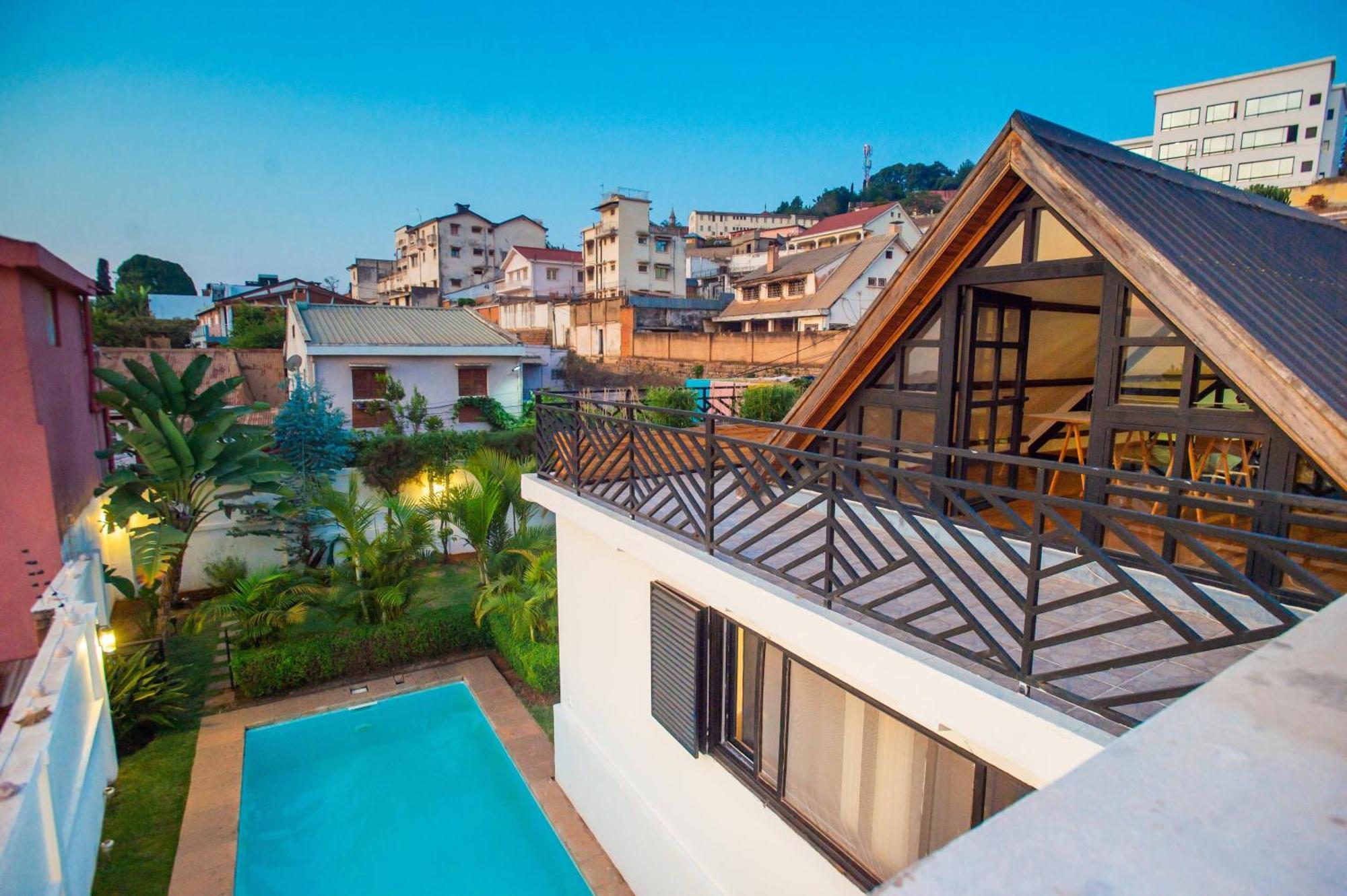 Joyau secret # Jardin # Piscine # Bien-être # prox centre ville Antananarivo Exterior foto